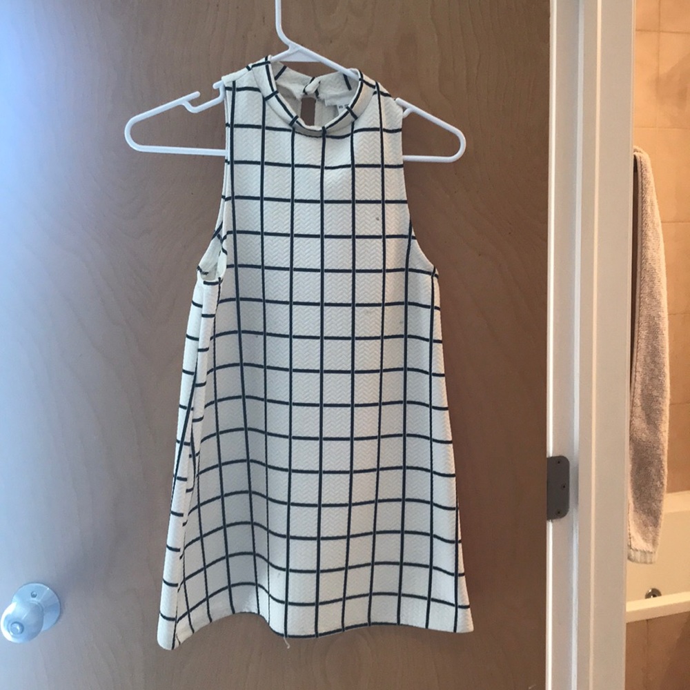 Cute “baby doll” mini dress!